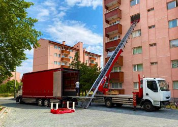 Kurumsal Şirket ve Ofis Taşımacılığı – İzmir’de İş Dünyası İçin Profesyonel Çözümler